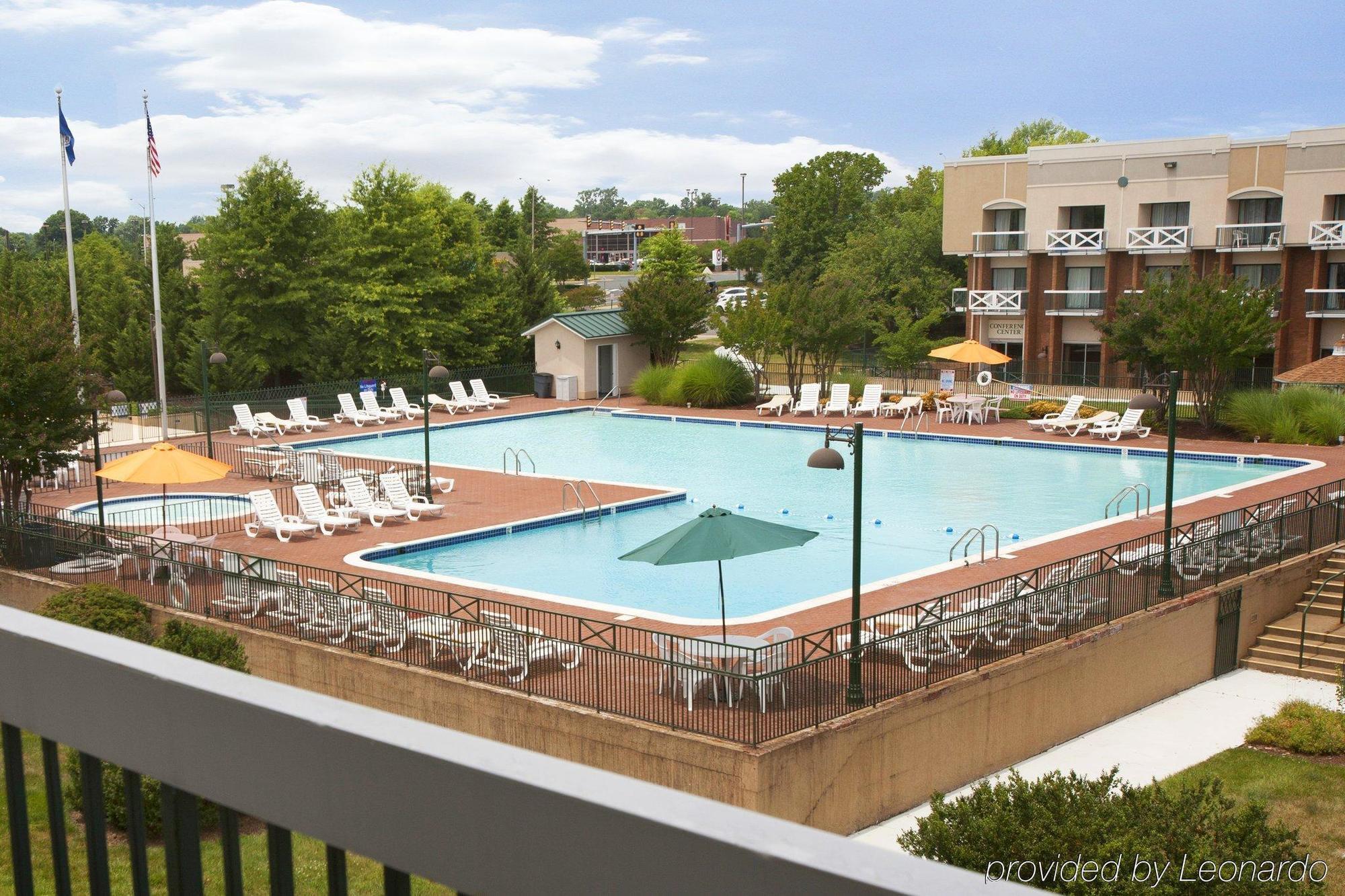 Fredericksburg Hospitality House Hotel Facilities photo